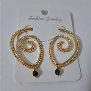 Gold/green spiral earrings